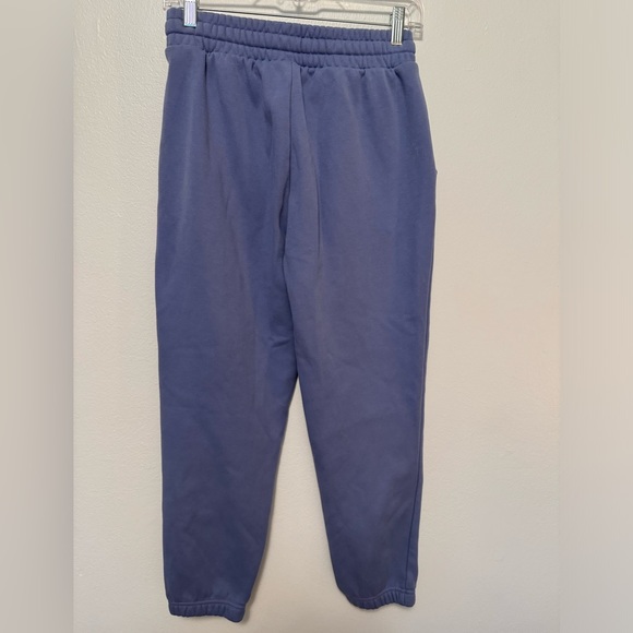 Fabletics Eco Go-To Classic Sweatpants in Belleflower and Strawberry Size Small - Picture 11 of 17
